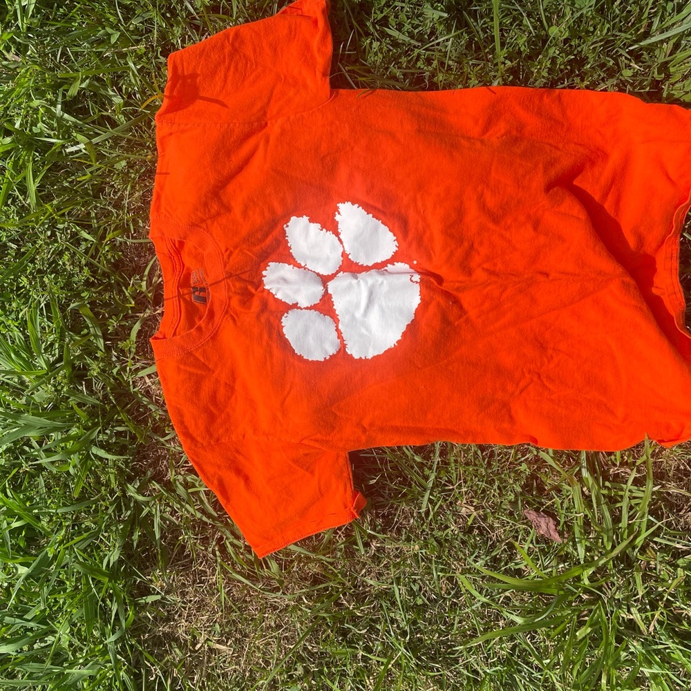 Mens small Clemson Tshirt